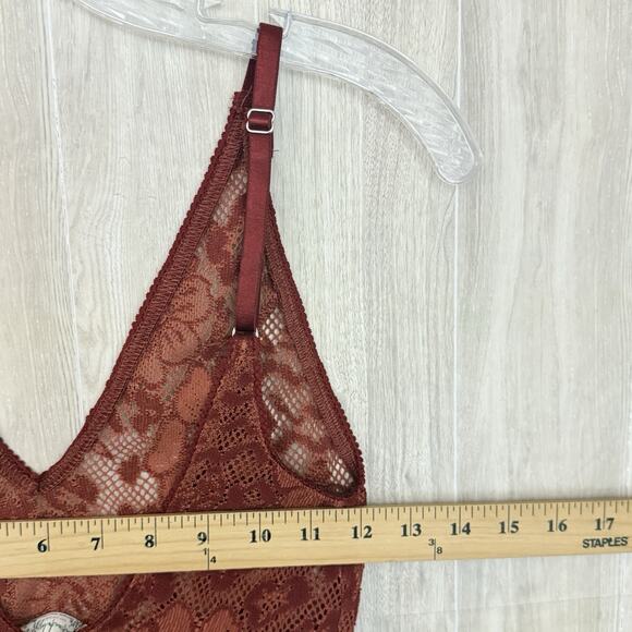 Free People Intimately Lace Bodysuit Womens XS Live It Up Terracota Red V-Neck - Picture 14 of 15